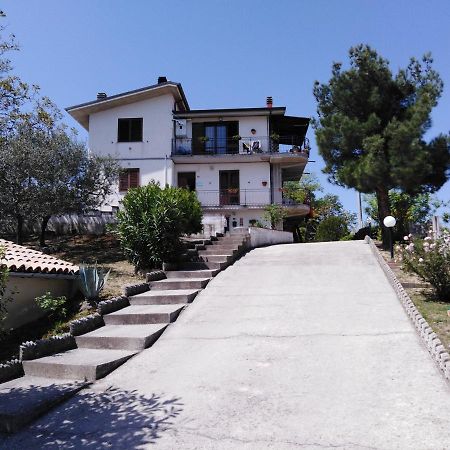 Dolce Risveglio San Valentino in Abruzzo Citeriore Exterior foto